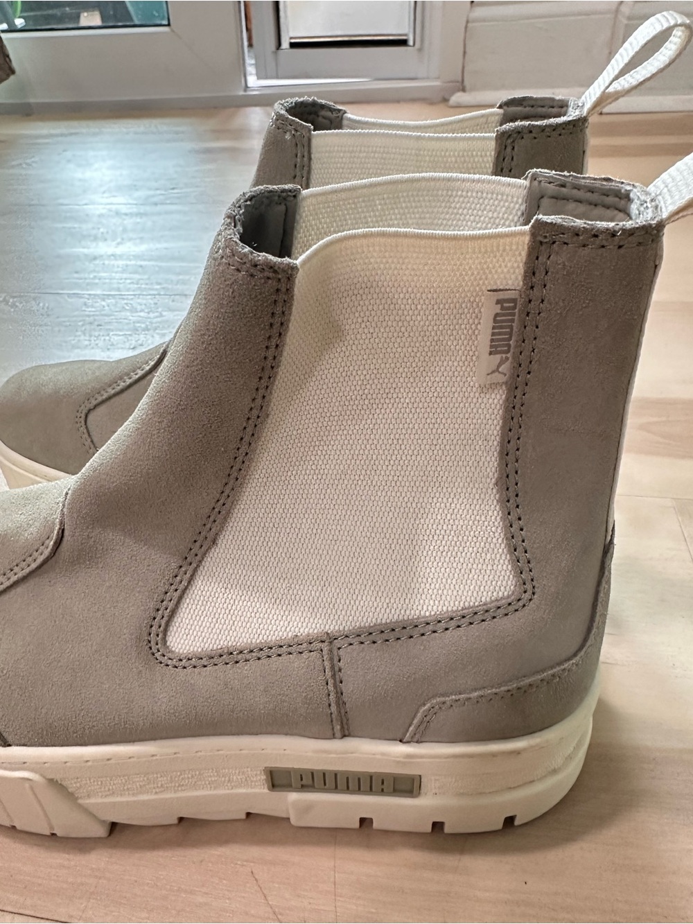 Puma Mayze Chelsea Suede Boots Women’s 9 - Picture 4 of 17